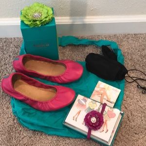 Fushia Tieks
